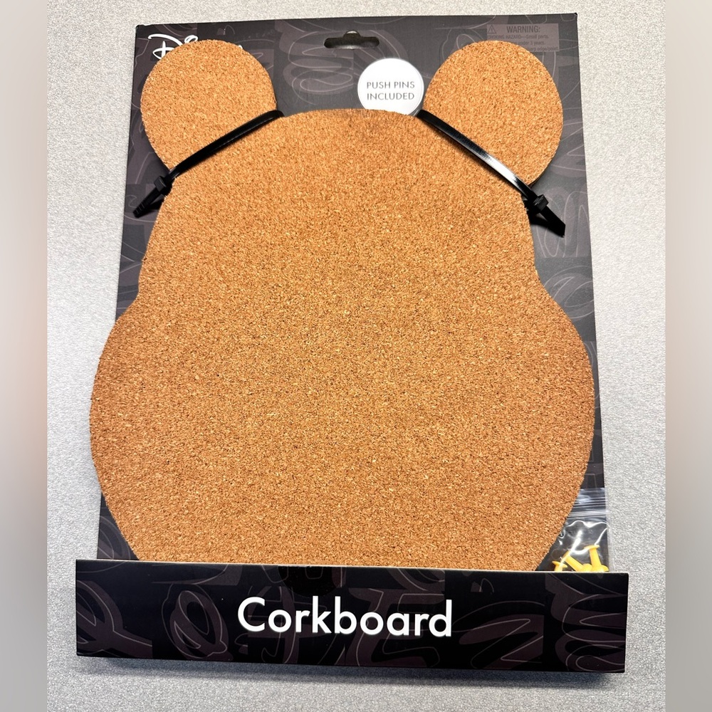 NWT- Disney Winnie the Pooh Cork Board